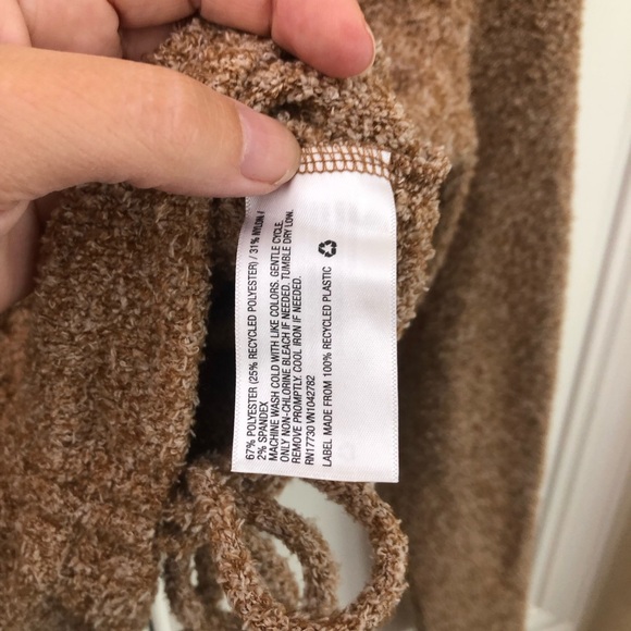 Wild Fable soft fuzzy women’s crop sweater - Picture 8 of 9